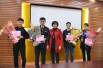 集團(tuán)十佳員工領(lǐng)獎合影